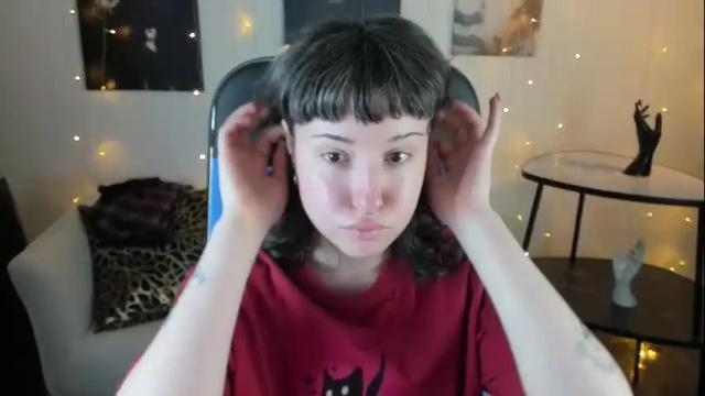 Image 2 of umekomisa Stream on Chaturbate on 23 days ago