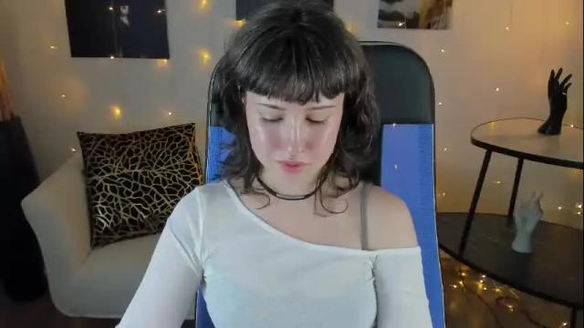 Image 2 of umekomisa Stream on Chaturbate on 4 days ago