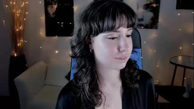 Image 10 of umekomisa Stream on Chaturbate on 3 months ago