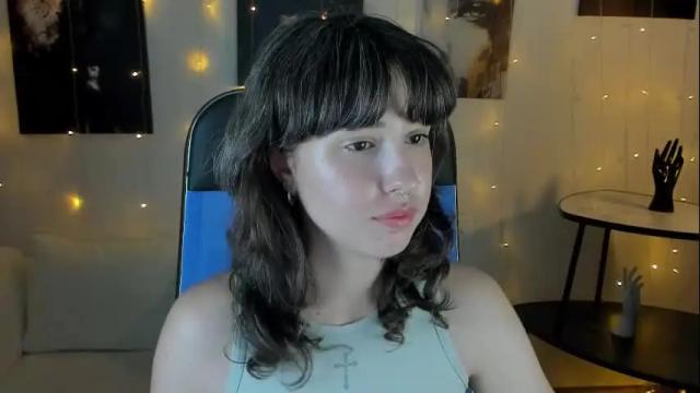 Image 7 of umekomisa Stream on Chaturbate on 3 months ago