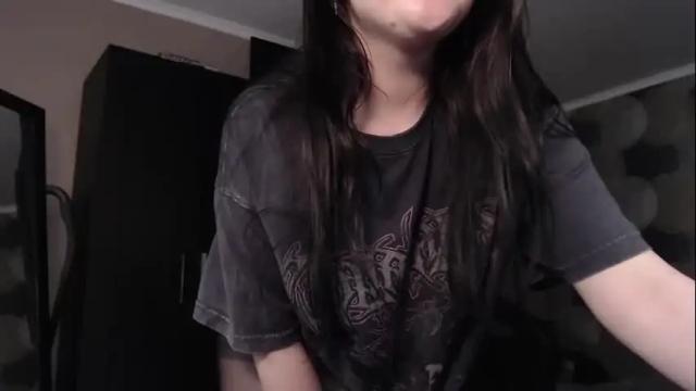 Image 4 of uminarin Stream on Chaturbate on 23 days ago