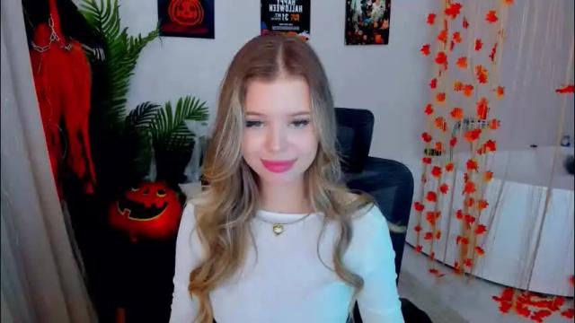 Image 6 of unforgettablalice Stream on Chaturbate on 2 months ago