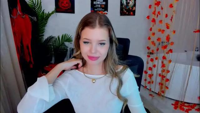 Image 7 of unforgettablalice Stream on Chaturbate on 2 months ago