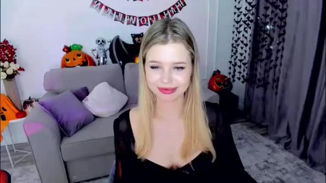 Image 4 of unforgettablalice Stream on Chaturbate on 2 months ago