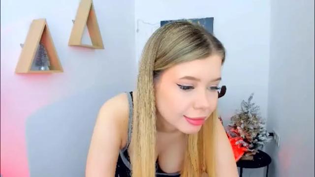 Image 3 of unforgettablalice Stream on Chaturbate on 1 month ago