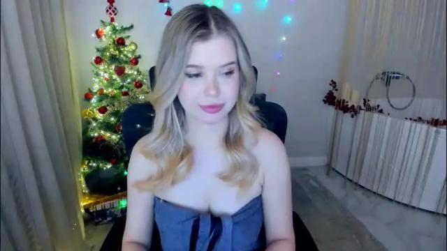 Image 4 of unforgettablalice Stream on Chaturbate on 1 month ago