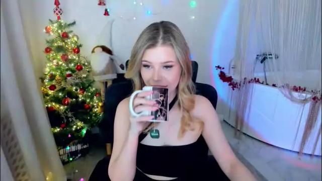 Image 4 of unforgettablalice Stream on Chaturbate on 28 days ago