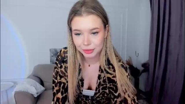 Image 7 of unforgettablalice Stream on Chaturbate on 8 days ago