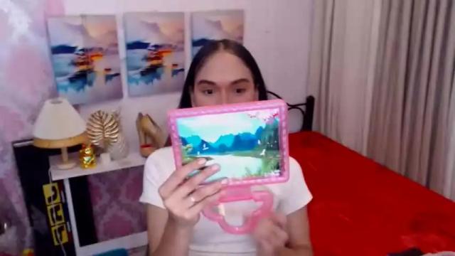Image 7 of unforgettable_julia Stream on Chaturbate on 15 months ago