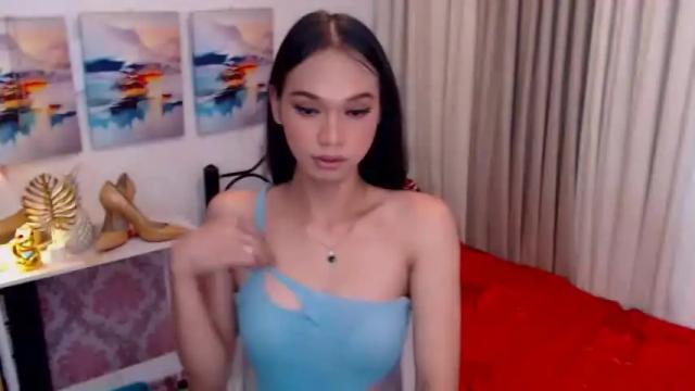 Image 12 of unforgettable_julia Stream on Chaturbate on 15 months ago