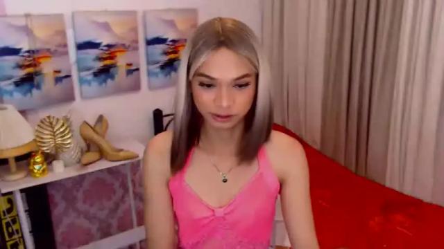 Image 10 of unforgettable_julia Stream on Chaturbate on 15 months ago