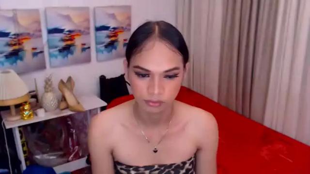 Image 2 of unforgettable_julia Stream on Chaturbate on 15 months ago