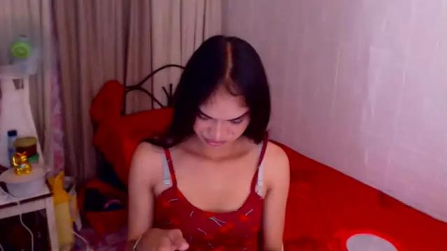 Image 10 of unforgettablefaira Stream on Chaturbate on 16 months ago