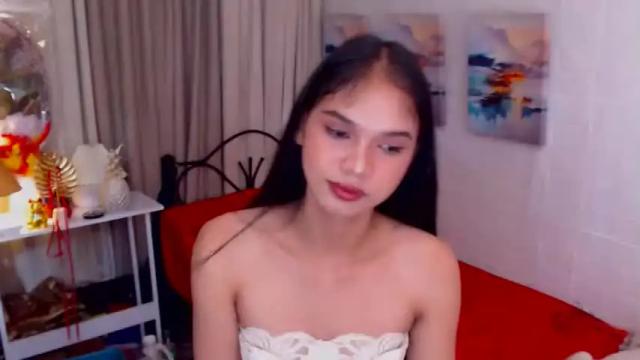 Image 7 of unforgettablefaira Stream on Chaturbate on 16 months ago