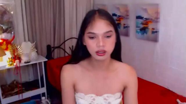 Image 8 of unforgettablefaira Stream on Chaturbate on 16 months ago