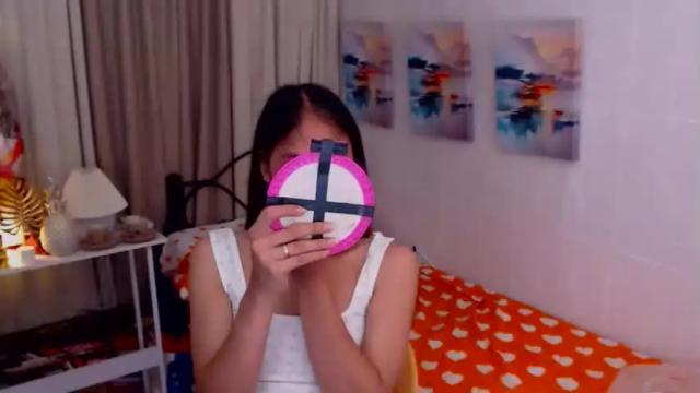 Image 8 of unforgettablefaira Stream on Chaturbate on 16 months ago