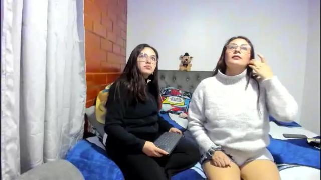 Image 3 of until_wet Stream on Chaturbate on 1 month ago