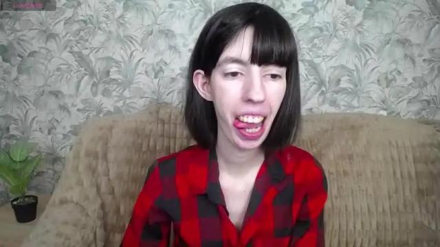 Image 4 of unusual_g Stream on Chaturbate on 16 months ago