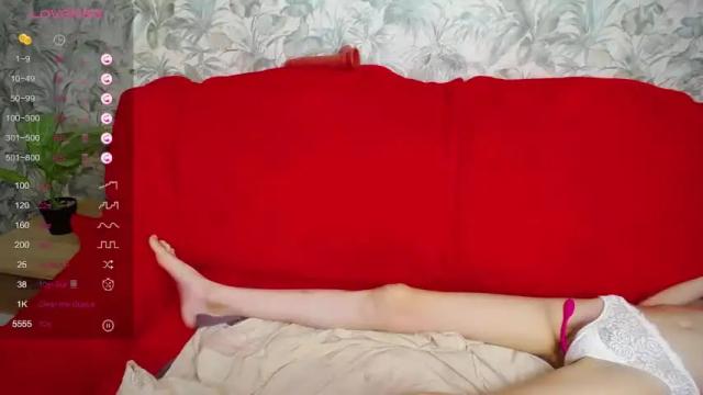 Image 8 of unusual_g Stream on Chaturbate on 15 months ago