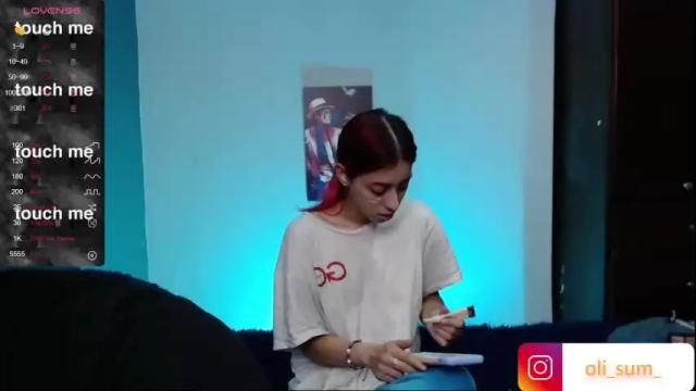 Thumbnail 1, unusual_oliv's Stream at Chaturbate, 20 months ago