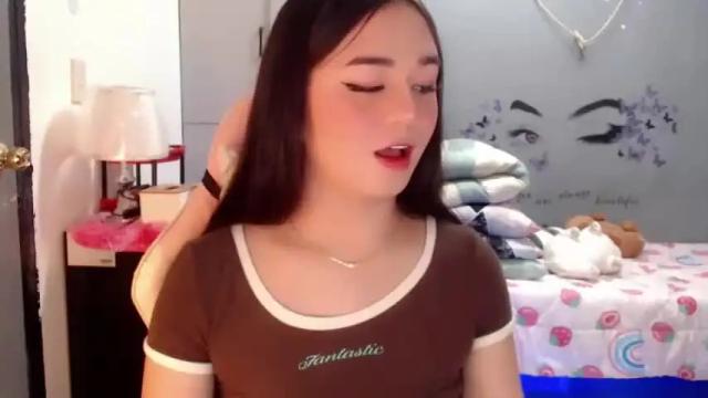 Image 11 of ur_babyalexa Stream on Chaturbate on 18 months ago
