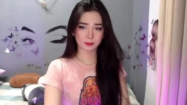 Image 4 of ur_babyalexa Stream on Chaturbate on 16 months ago