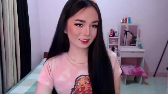 Image 4 of ur_babyalexa Stream on Chaturbate on 14 months ago