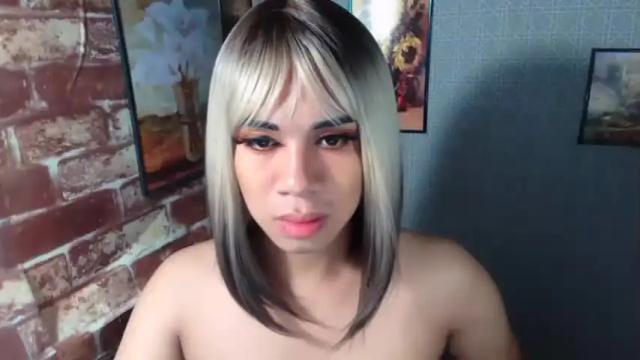 Image 3 of ur_cutiesthotasianxx Stream on Chaturbate on 19 months ago