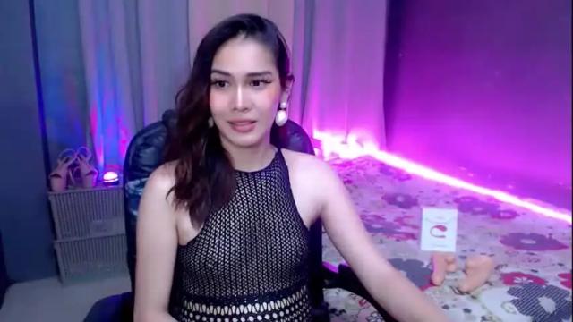 Thumbnail 1, ur_ells_faaab's Stream at Chaturbate, 1 month ago