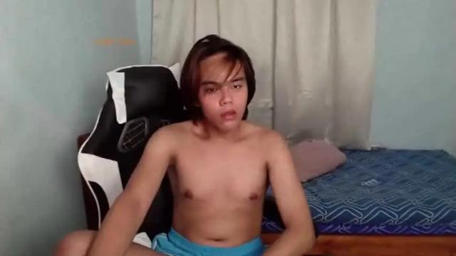 Image 3 of ur_hazel Stream on Chaturbate on 15 months ago