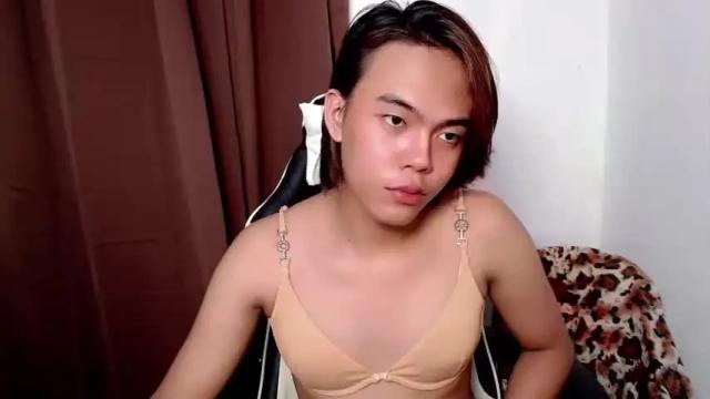 Image 11 of ur_hazel Stream on Chaturbate on 15 months ago