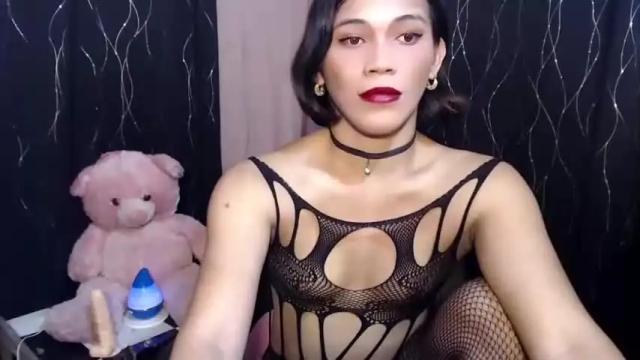 Thumbnail 3, ur_hotfucking_ruby's Stream at Chaturbate, 14 months ago