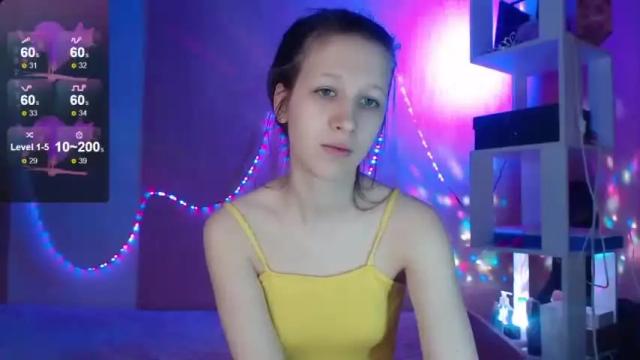 Thumbnail 1, ur_kitty__'s Stream at Chaturbate, 15 months ago