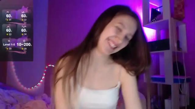 Image 6 of ur_kitty__ Stream on Chaturbate on 15 months ago