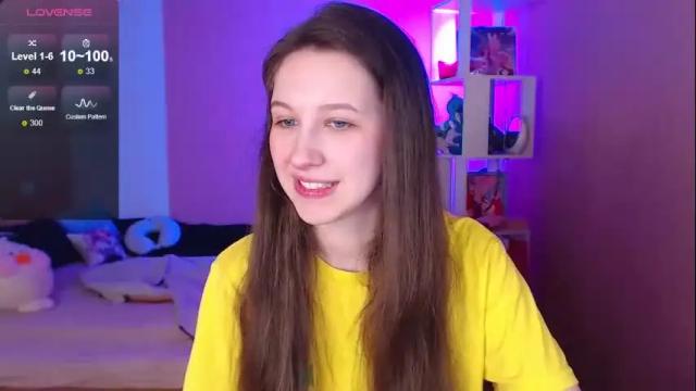 Image 7 of ur_kitty__ Stream on Chaturbate on 1 month ago