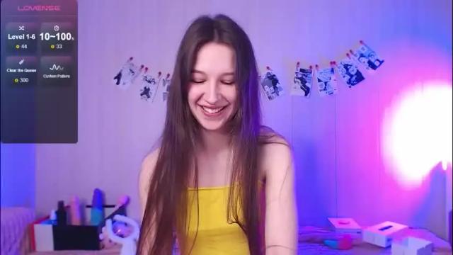 Image 11 of ur_kitty__ Stream on Chaturbate on 25 days ago