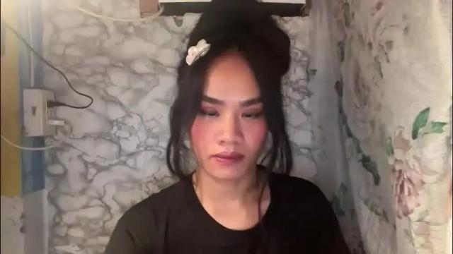 Image 8 of ur_sweet_atarah18 Stream on Chaturbate on 14 days ago