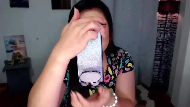 Image 8 of uraloramaexx Stream on Chaturbate on 15 months ago