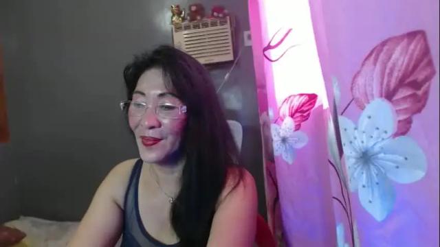 Image 7 of urasian_hotrina Stream on Chaturbate on 12 days ago