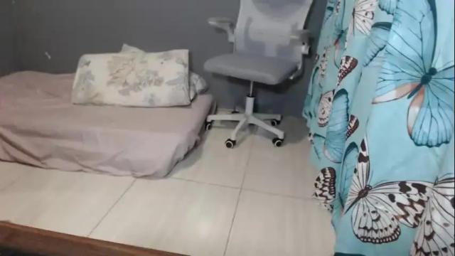 Image 10 of urasian_hotrina Stream on Chaturbate on 2 months ago