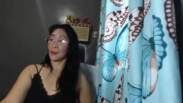 Image 6 of urasian_hotrina Stream on Chaturbate on 2 months ago
