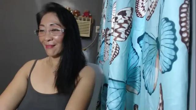 Image 8 of urasian_hotrina Stream on Chaturbate on 2 months ago
