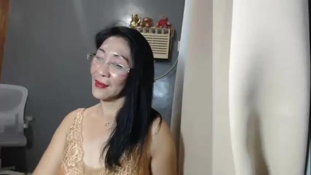 Image 4 of urasian_hotrina Stream on Chaturbate on 2 months ago