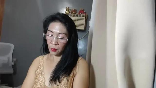 Image 6 of urasian_hotrina Stream on Chaturbate on 2 months ago