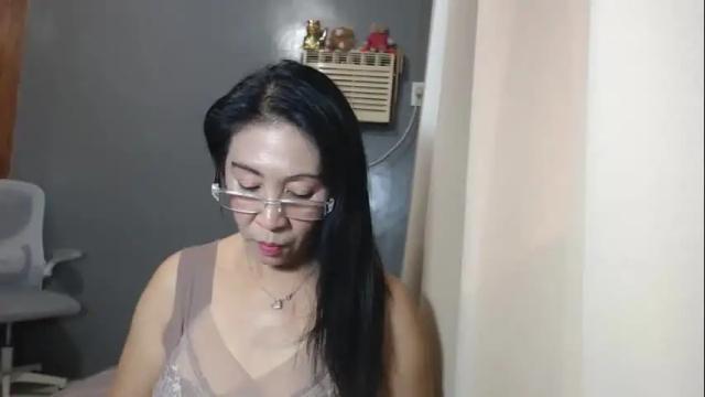Image 4 of urasian_hotrina Stream on Chaturbate on 2 months ago