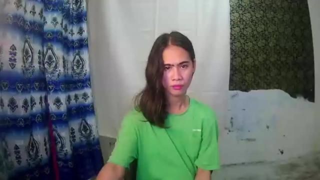 Image 10 of urasian_stacey Stream on Chaturbate on 13 months ago