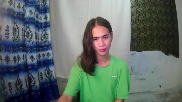Image 8 of urasian_stacey Stream on Chaturbate on 13 months ago