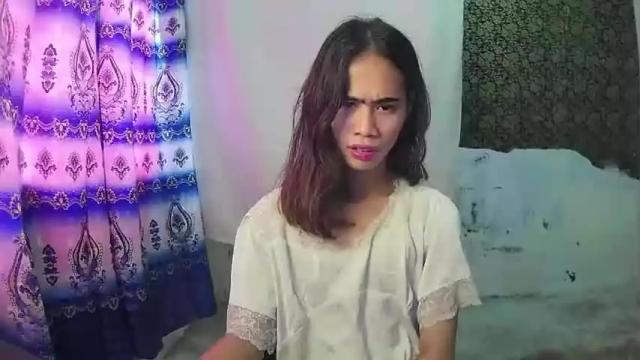 Image 12 of urasian_stacey Stream on Chaturbate on 13 months ago
