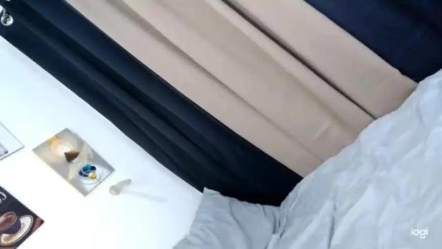 Image 12 of urasian_sweet_ria19 Stream on Chaturbate on 15 months ago