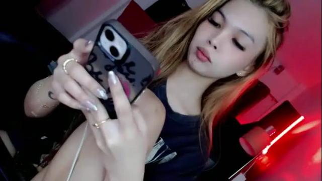 Image 4 of urasian_sweet_ria19 Stream on Chaturbate on 21 days ago